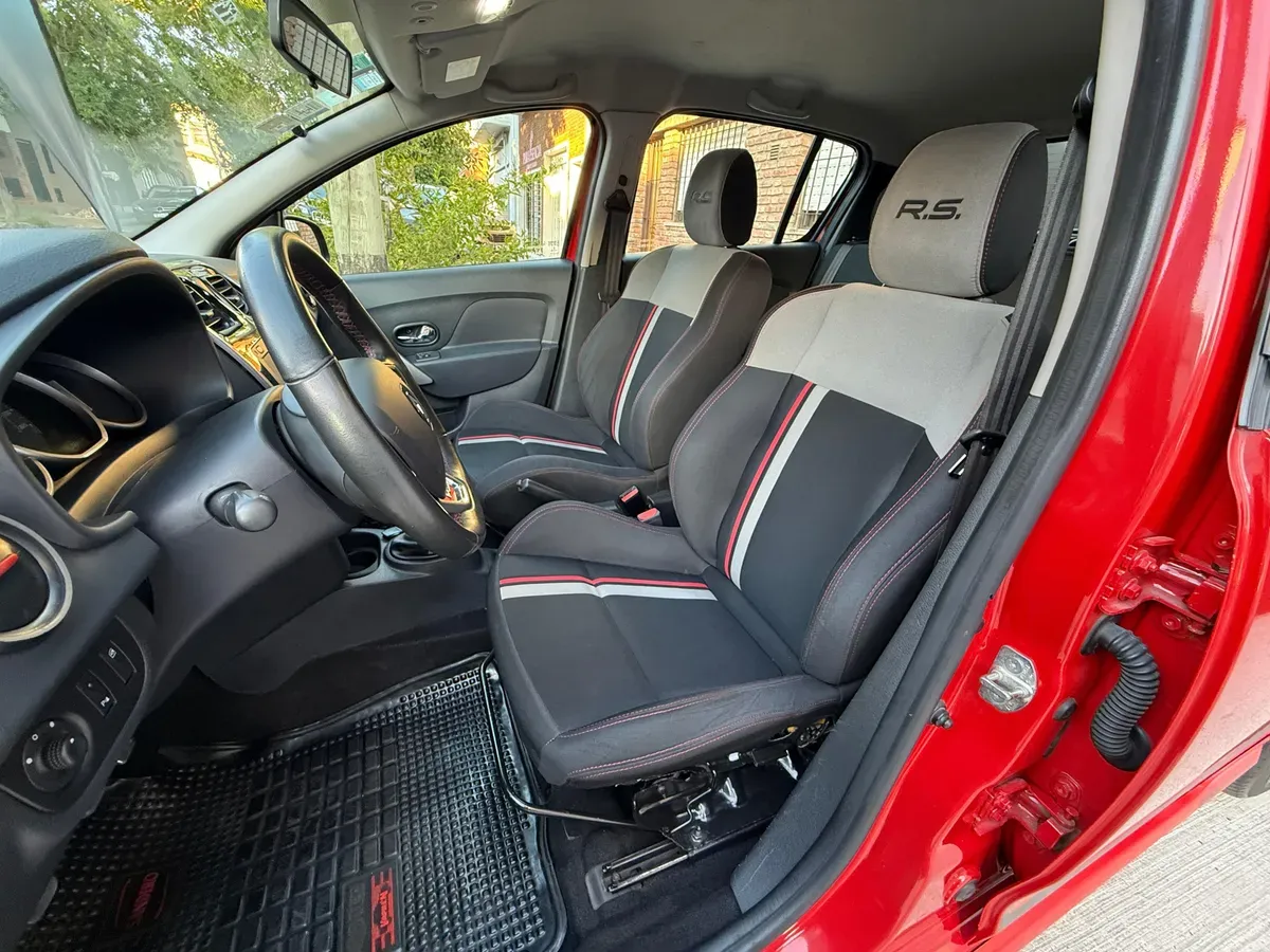 Mira esta publicación de Renault Sandero II 2019 en Motordil