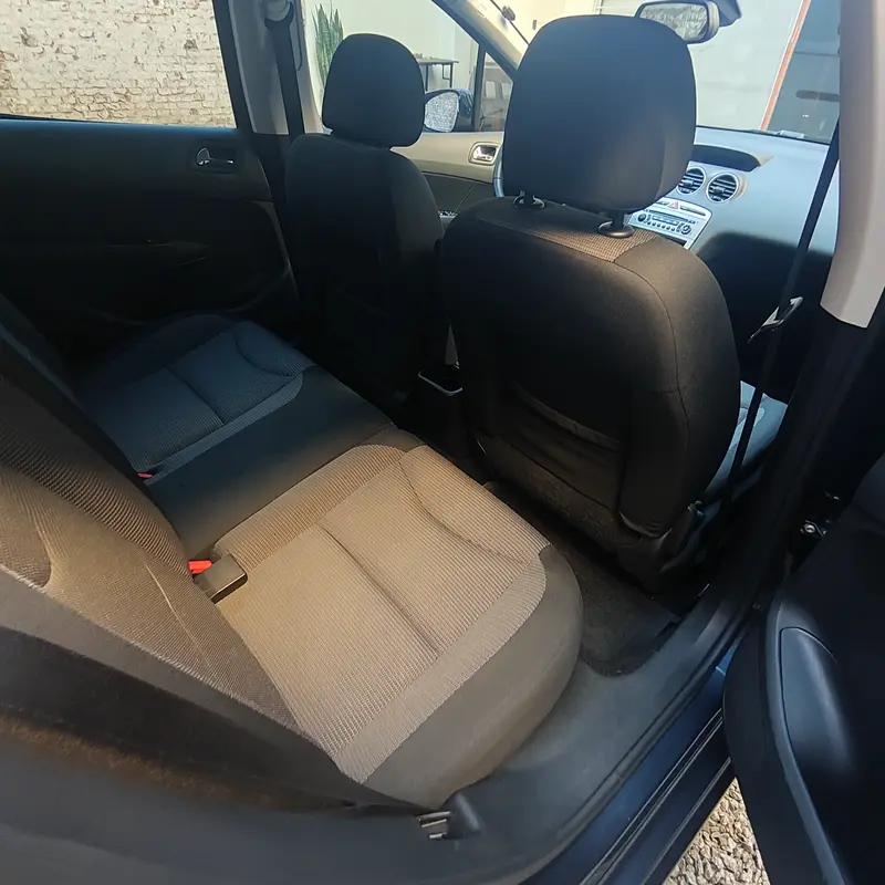 Mira esta publicación de Peugeot 308 2014 en Motordil