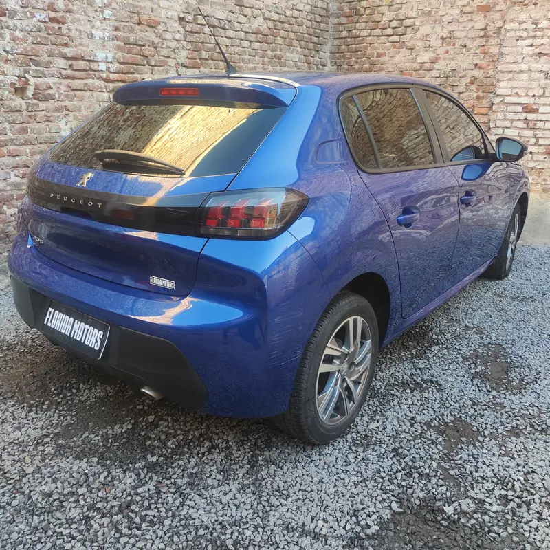 Mira esta publicación de Peugeot 208 2021 en Motordil