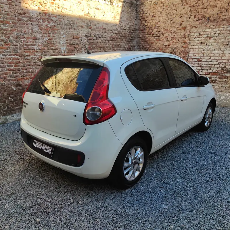 Mira esta publicación de Fiat Palio 2014 en Motordil