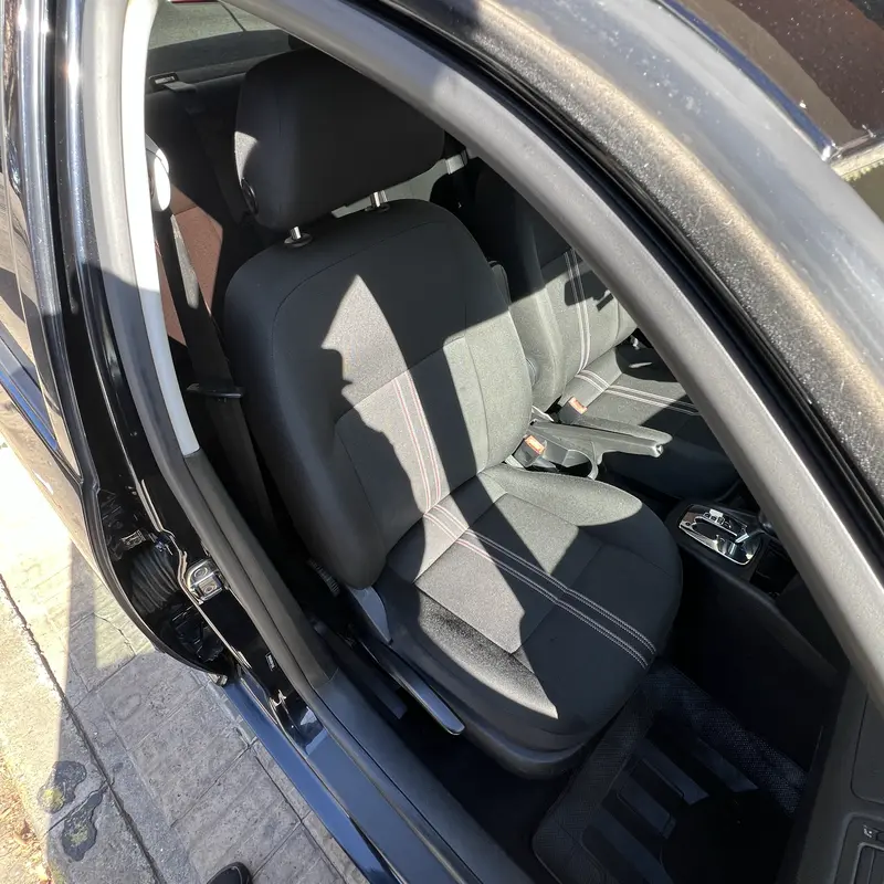 Mira esta publicación de Volkswagen Bora 2013 en Motordil