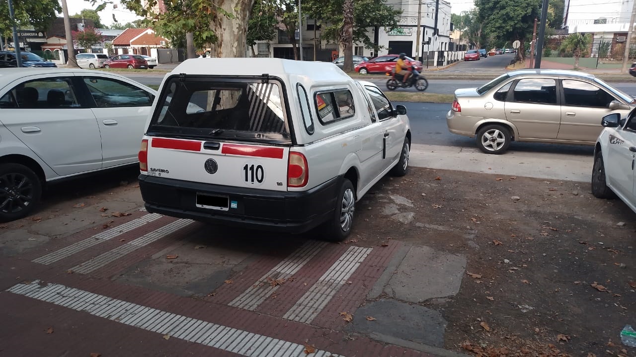Mira esta publicación de Volkswagen Saveiro 2005 en Motordil