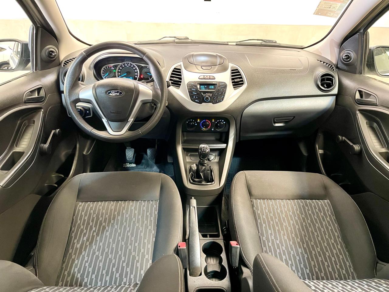 Mira esta publicación de Ford KA 2018 en Motordil