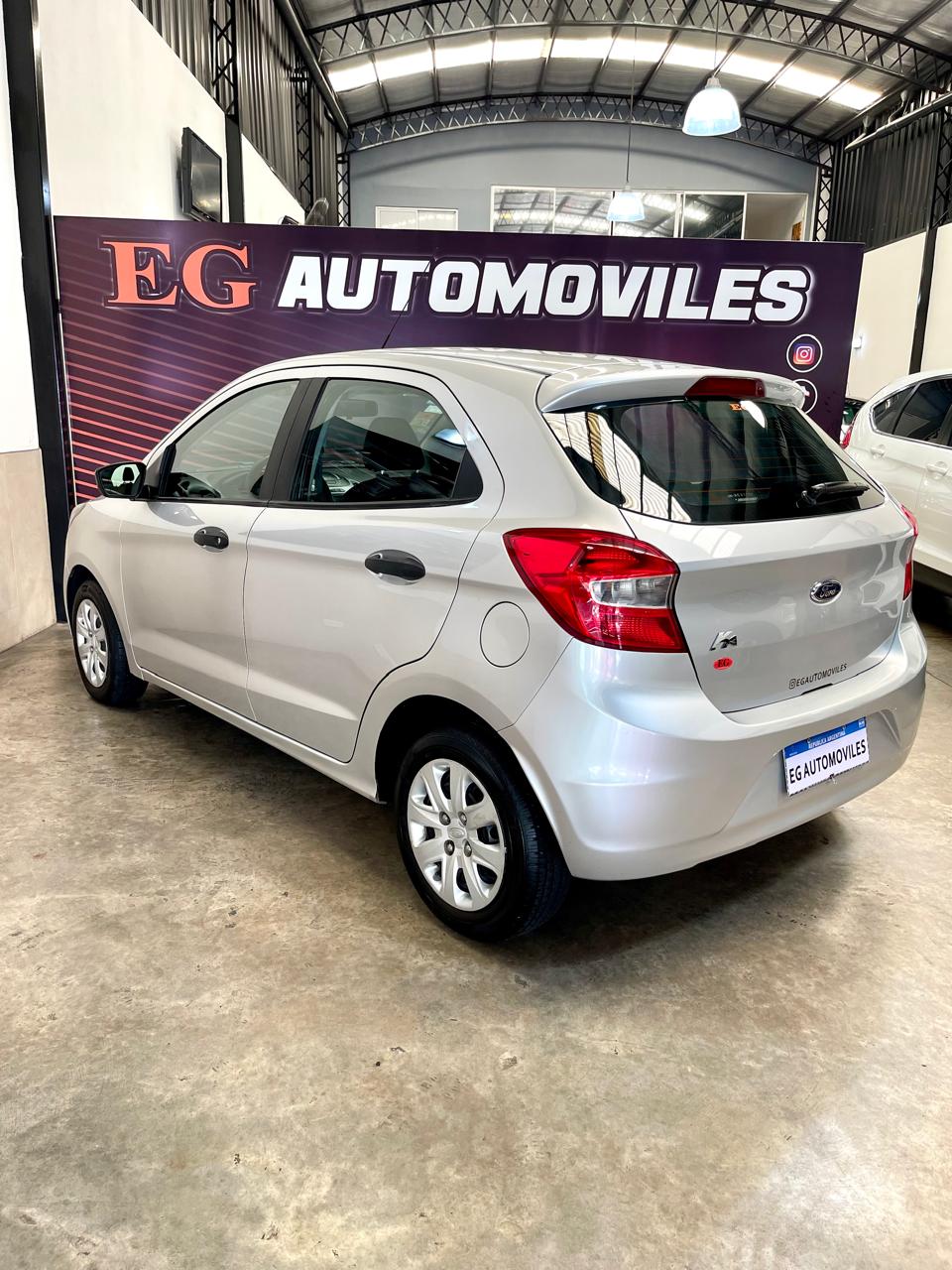 Mira esta publicación de Ford KA 2018 en Motordil