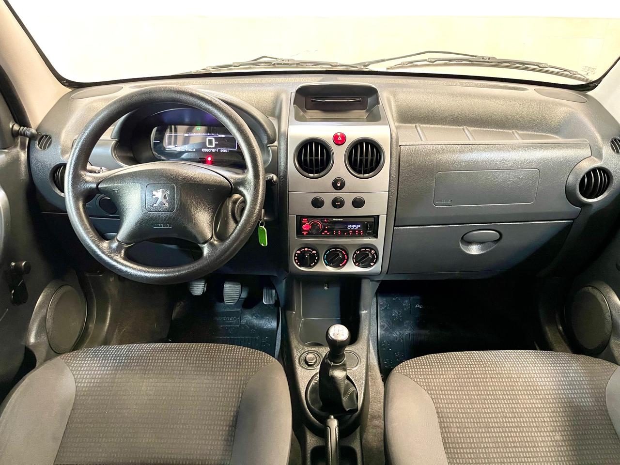 Mira esta publicación de Peugeot Partner 2021 en Motordil