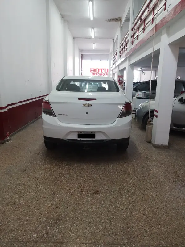Mira esta publicación de Chevrolet Prisma 2015 en Motordil