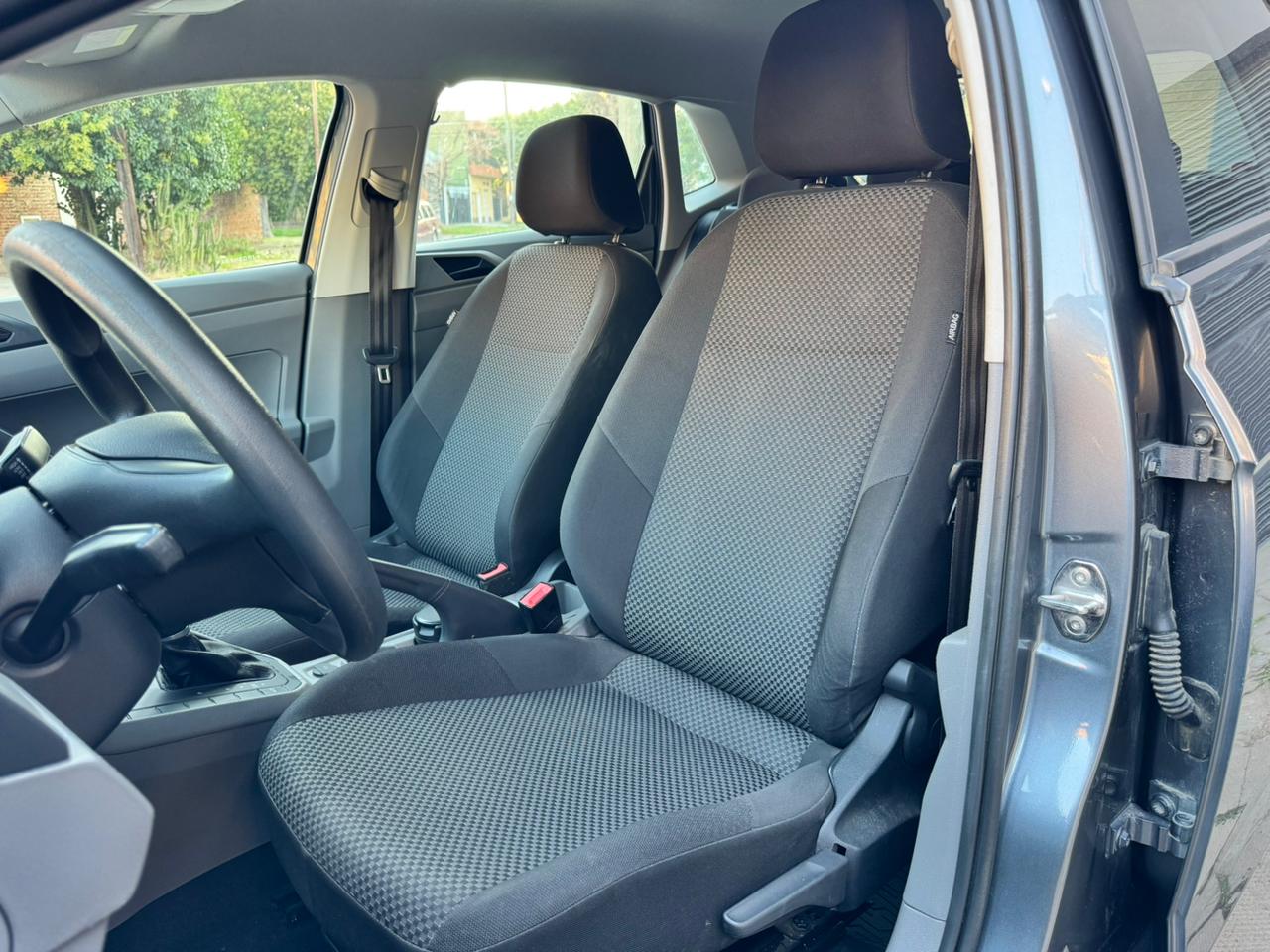 Mira esta publicación de Volkswagen Polo 2018 en Motordil