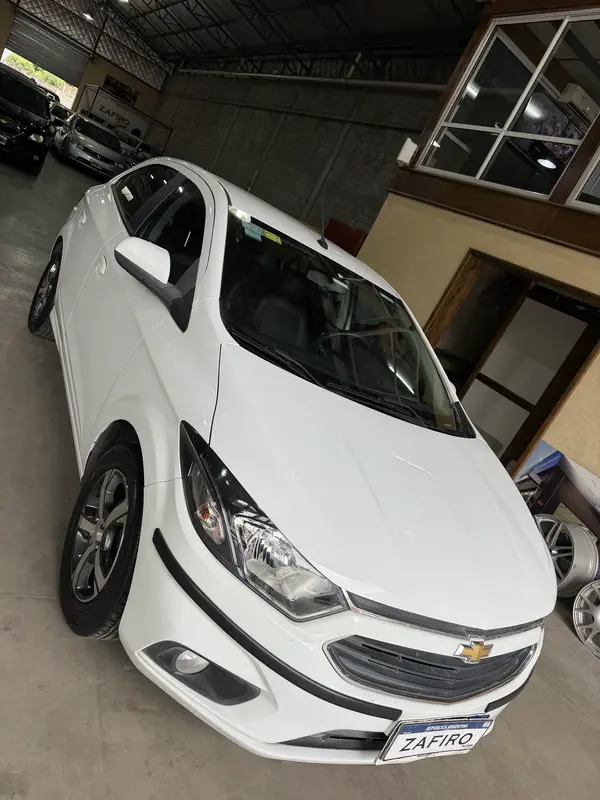 Mira esta publicación de Chevrolet Onix 2018 en Motordil