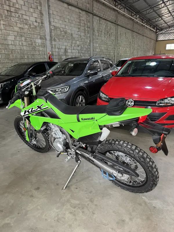 Mira esta publicación de Kawasaki KLX 300 2024 en Motordil