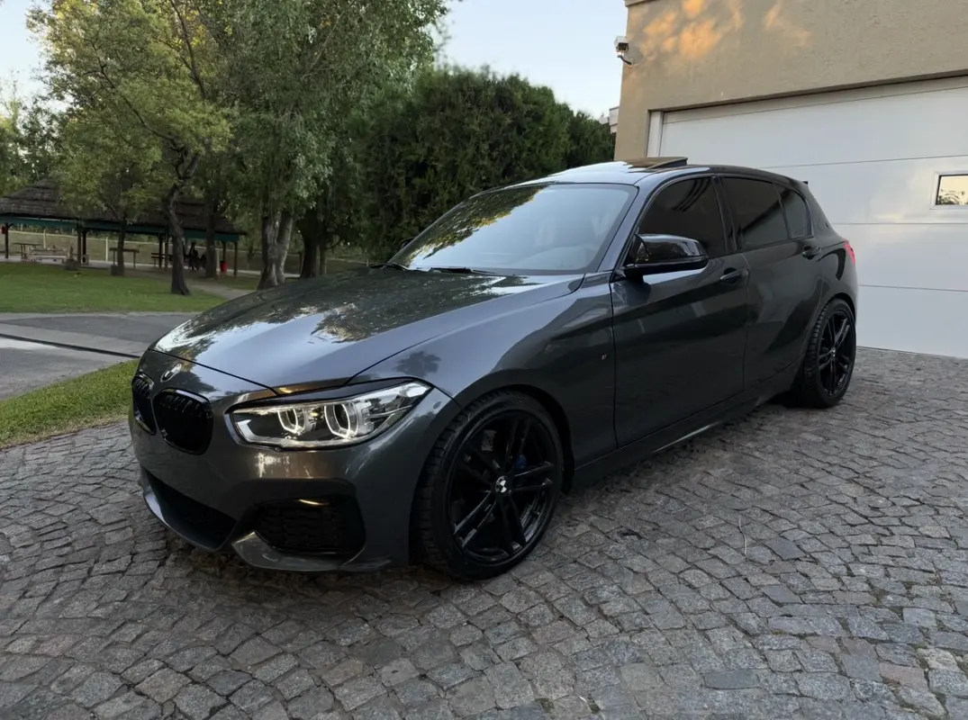 Mira esta publicación de BMW Serie 1 2018 en Motordil