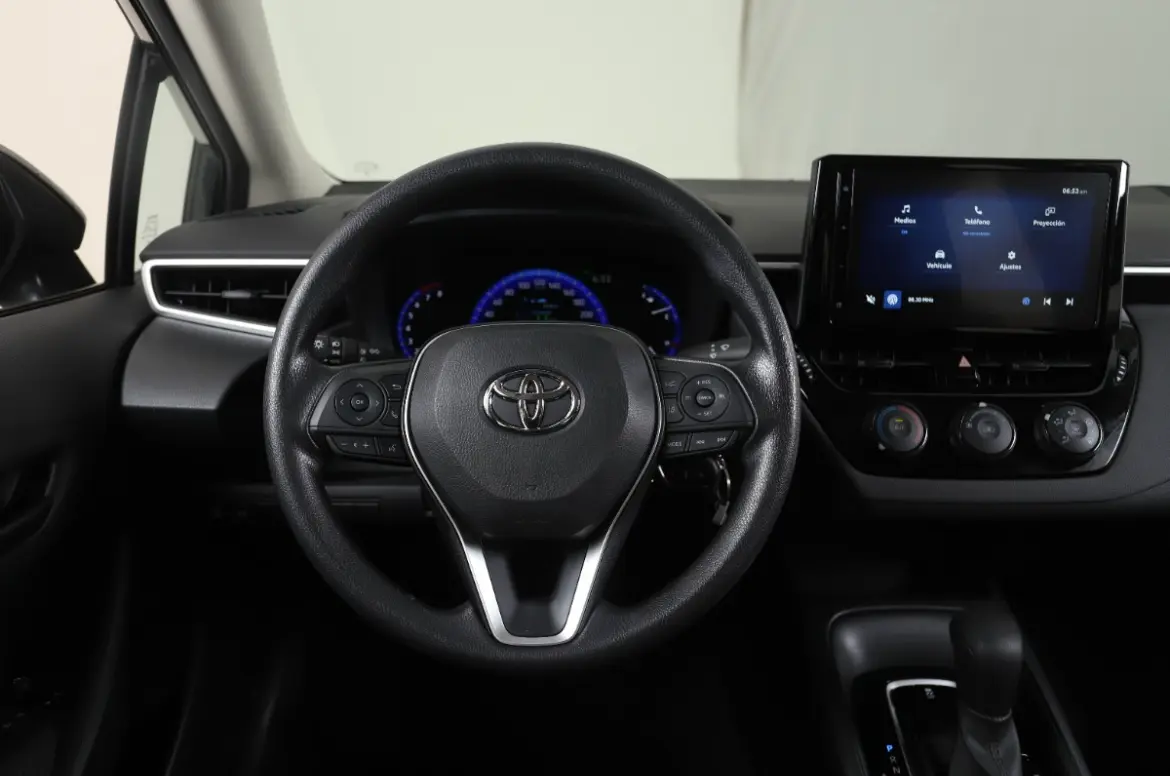 Mira esta publicación de Toyota Corolla 2026 en Motordil