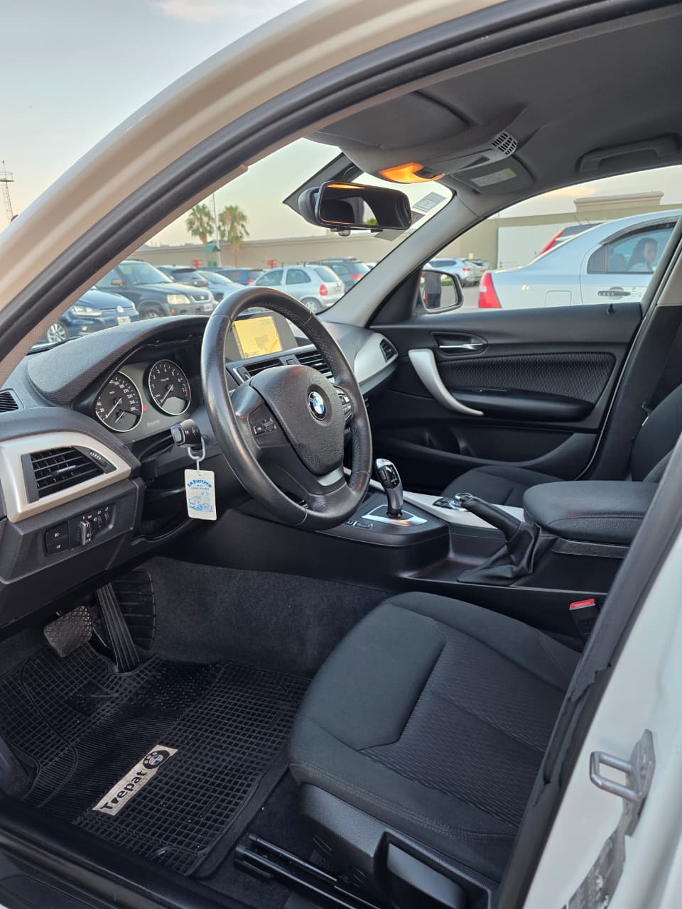 Mira esta publicación de BMW Serie 1 2016 en Motordil