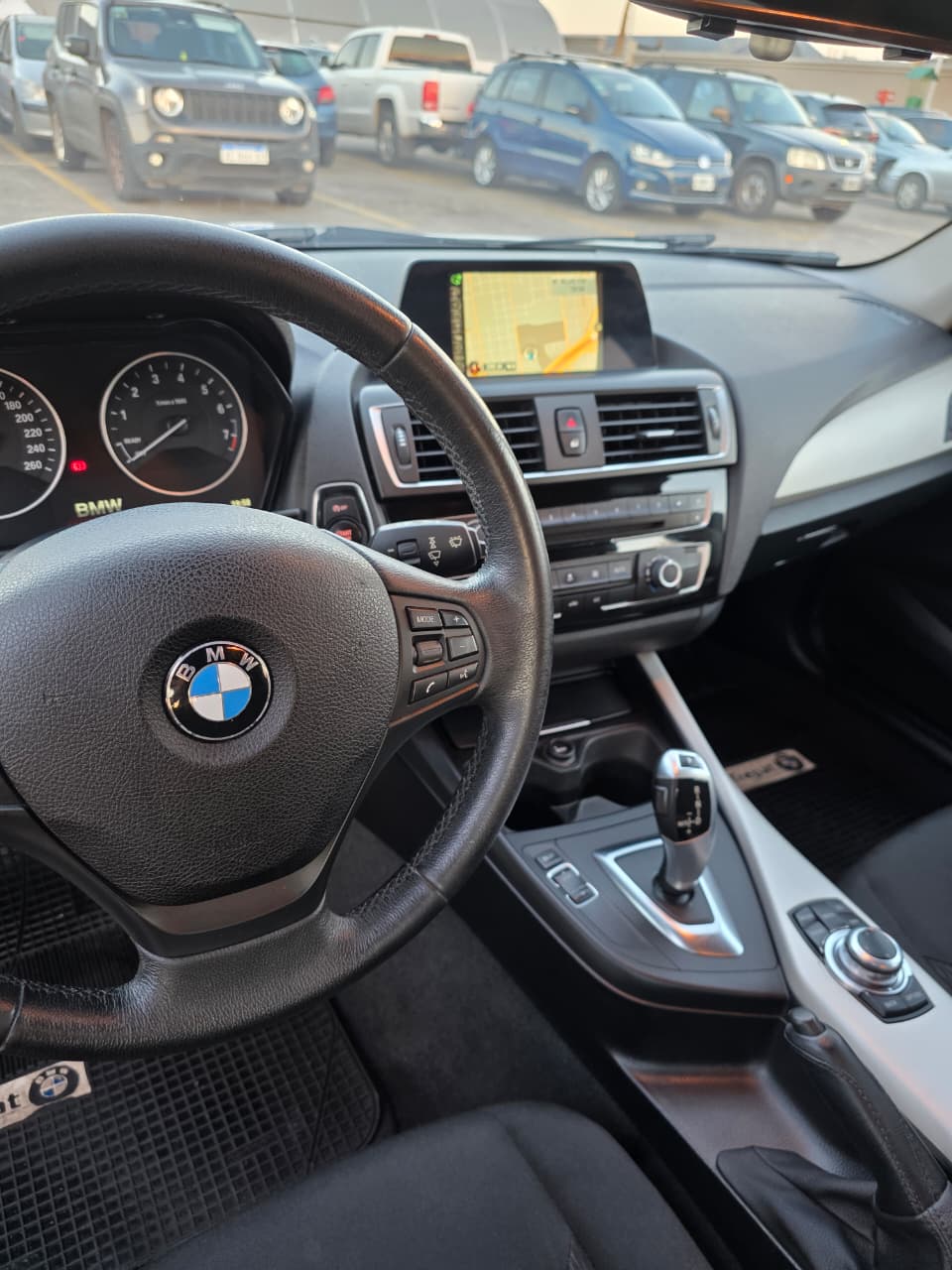 Mira esta publicación de BMW Serie 1 2016 en Motordil