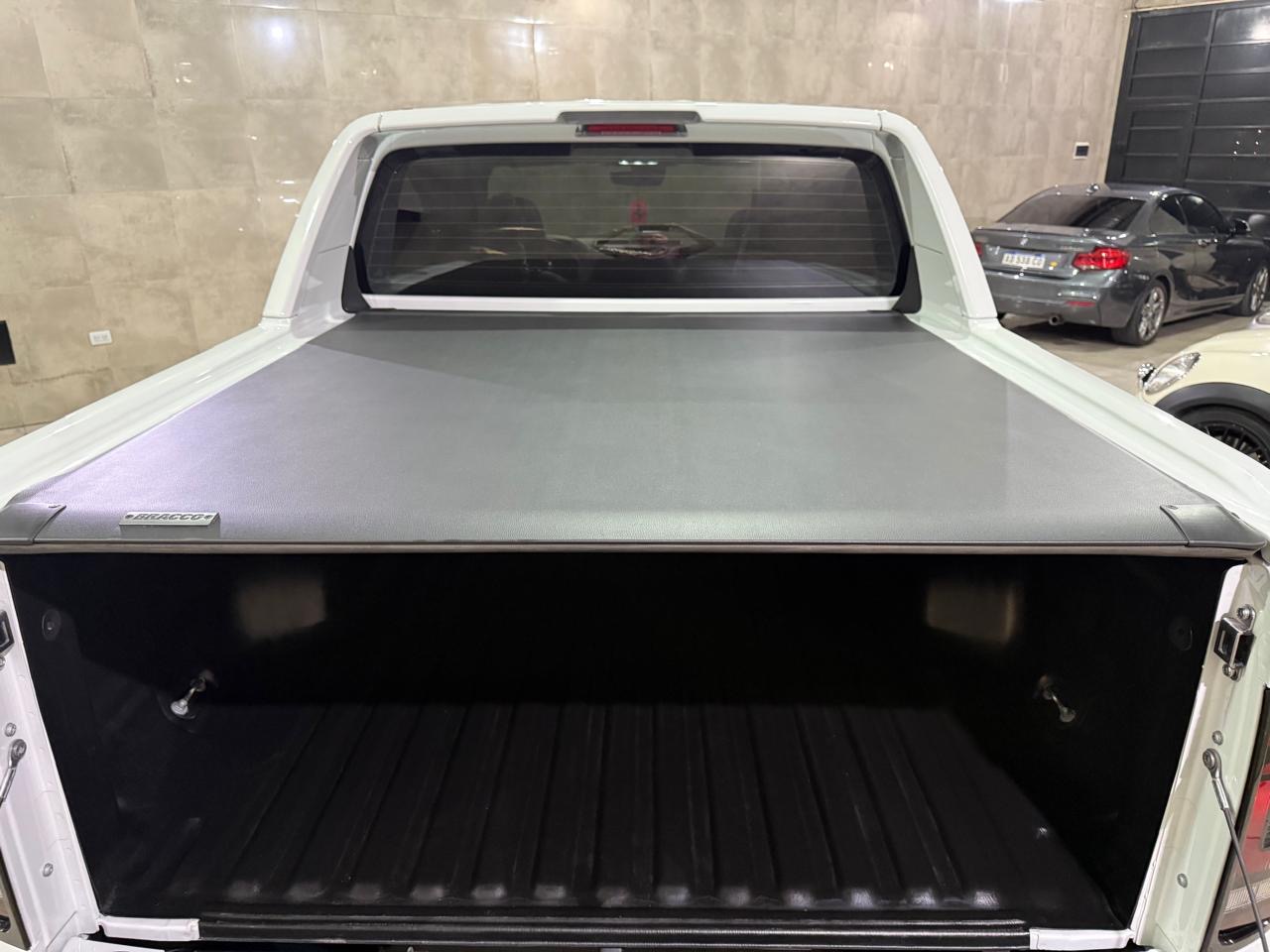 Mira esta publicación de Volkswagen Amarok 2025 en Motordil