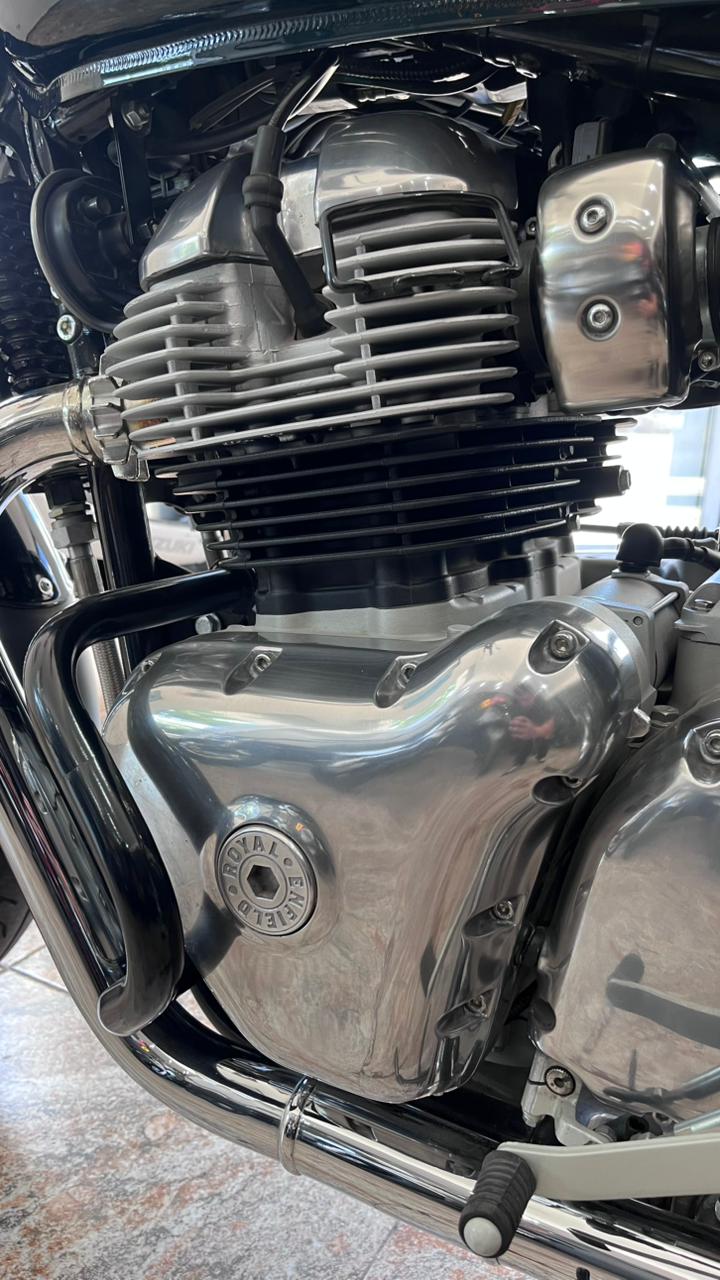 Mira esta publicación de Royal Enfield 650 Interceptor 2024 en Motordil