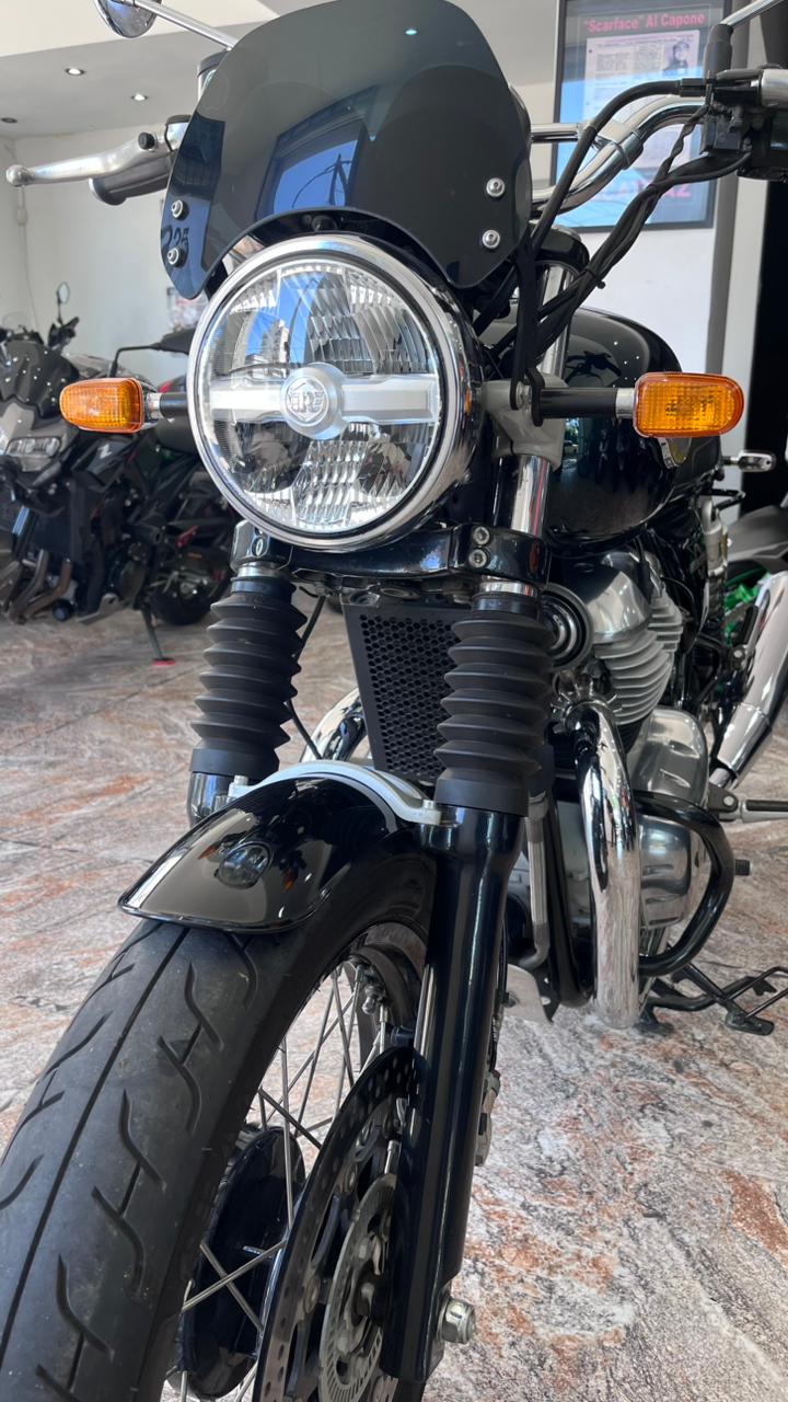 Mirá esta publicación de Royal Enfield 650 Interceptor