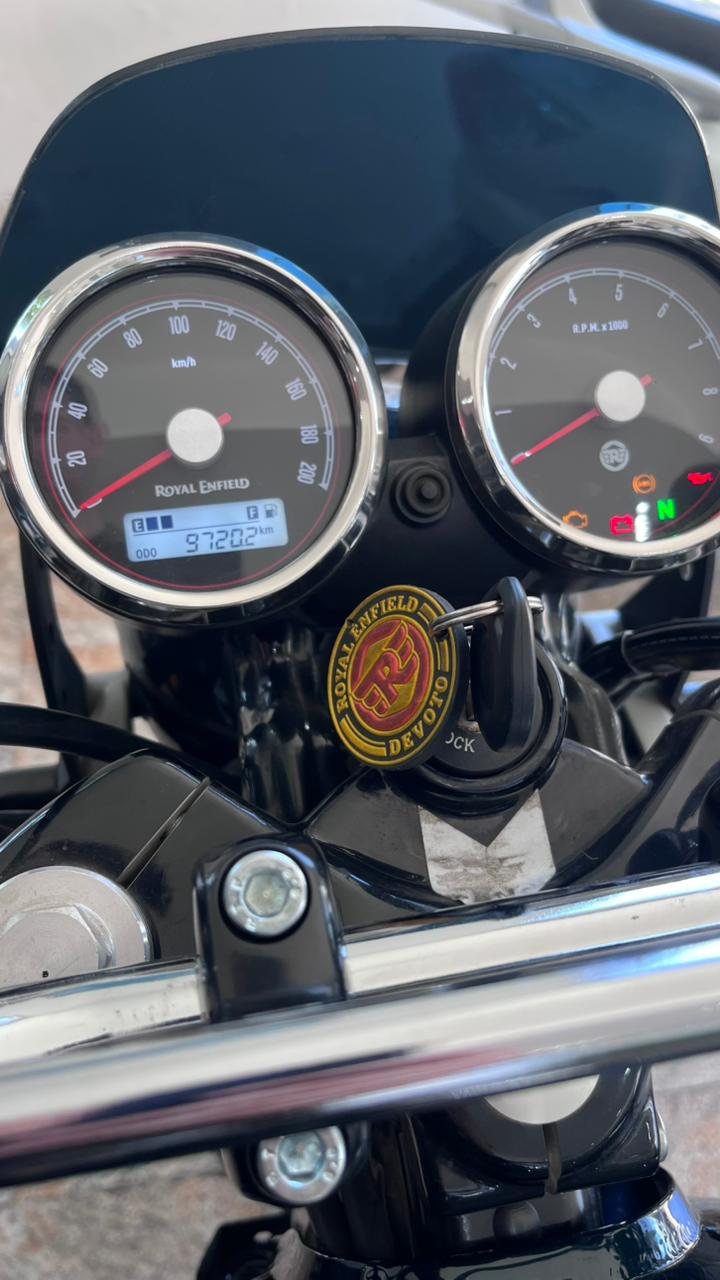 Mira esta publicación de Royal Enfield 650 Interceptor 2024 en Motordil