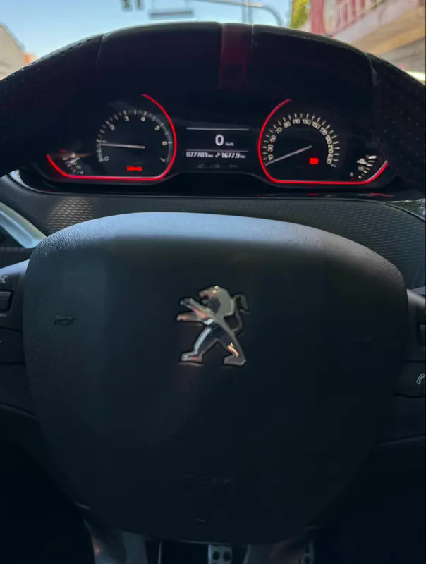 Mirá esta publicación de Peugeot 208