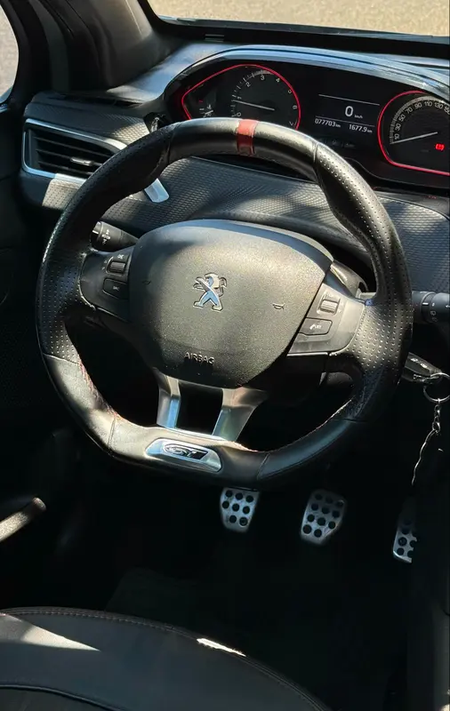 Mirá esta publicación de Peugeot 208