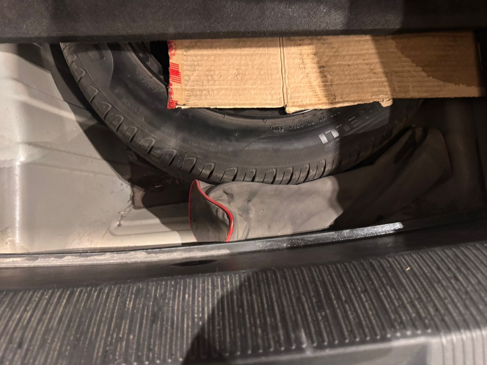 Mira esta publicación de Citroen C 4 Lounge 2015 en Motordil