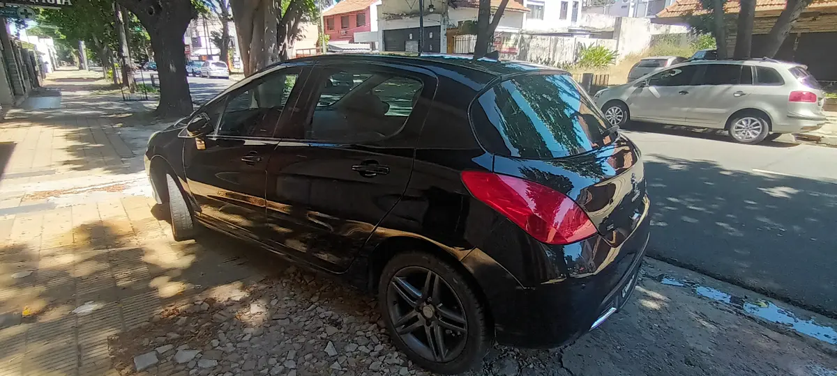 Mira esta publicación de Peugeot 308 2013 en Motordil