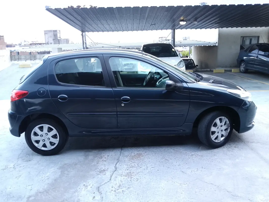 Mira esta publicación de Peugeot 207 Compact 2014 en Motordil