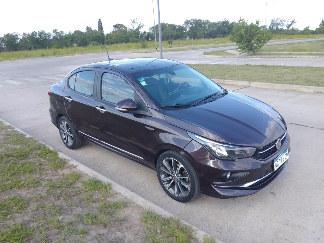 Mira esta publicación de Fiat Cronos 2018 en Motordil