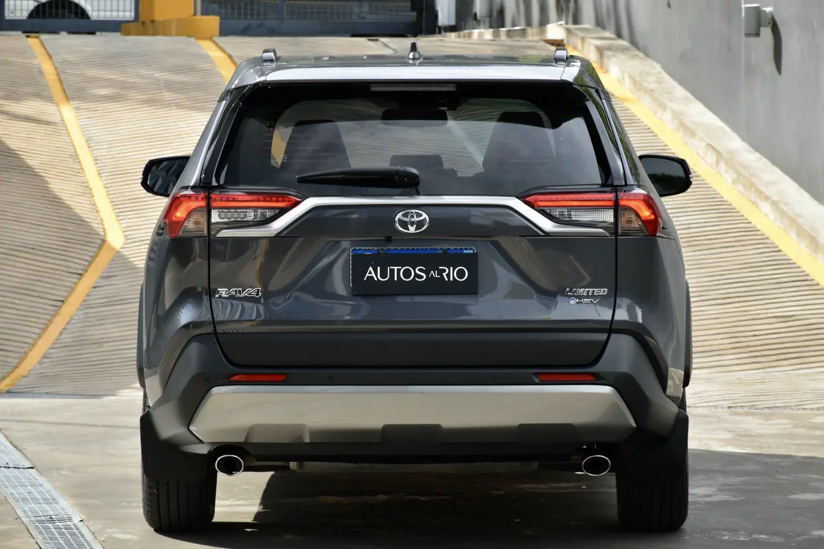 Mira esta publicación de Toyota RAV4 2025 en Motordil