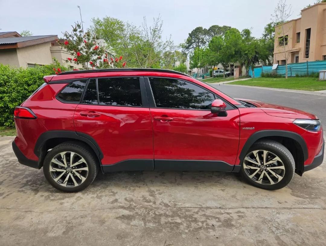 Mira esta publicación de Toyota Corolla Cross 2024 en Motordil