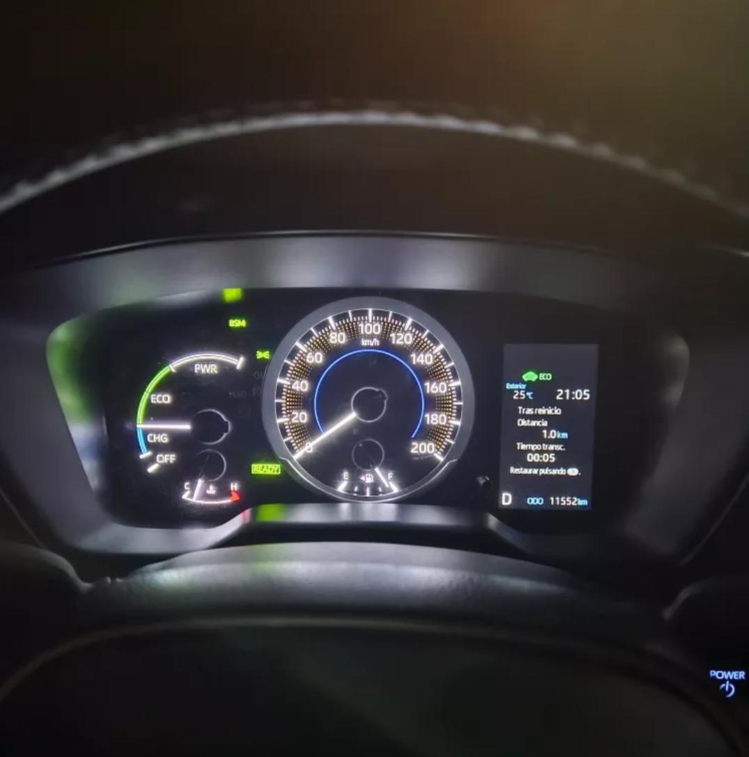 Mira esta publicación de Toyota Corolla Cross 2024 en Motordil