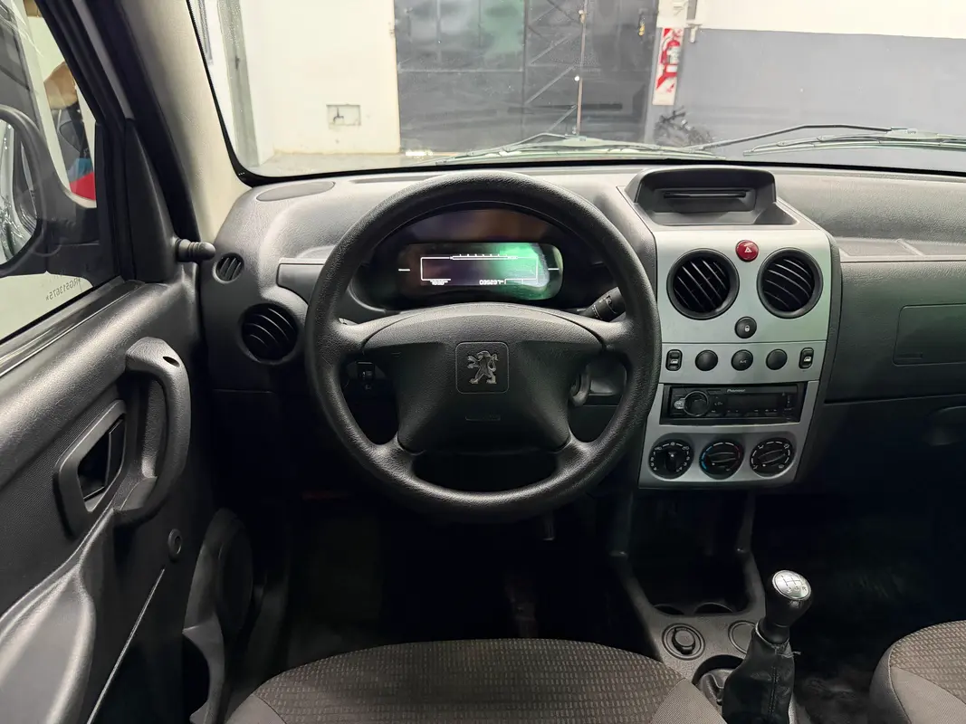 Mira esta publicación de Peugeot Partner 2023 en Motordil