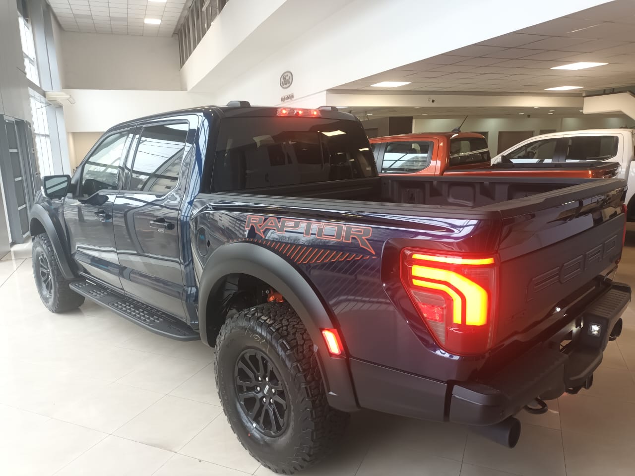 Mira esta publicación de Ford F 150 Raptor 2026 en Motordil