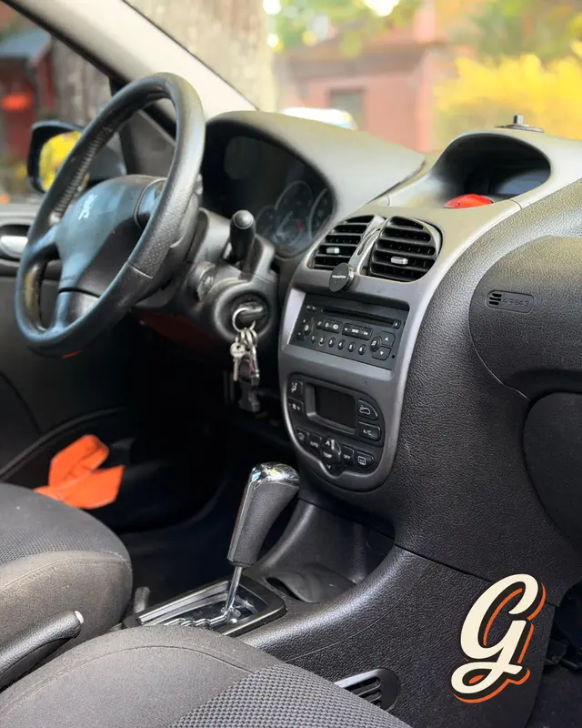 Mira esta publicación de Peugeot 206 2008 en Motordil