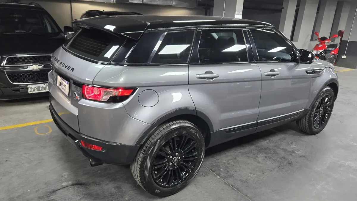 Mira esta publicación de Land Rover Range Rover 2013 en Motordil