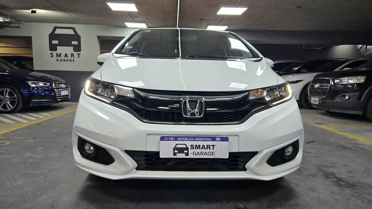 Mira esta publicación de Honda FIT 2020 en Motordil