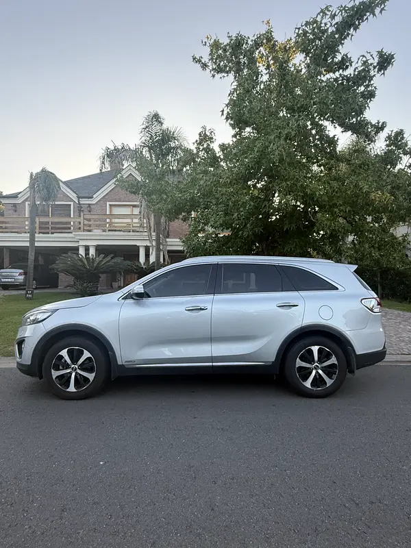 Mira esta publicación de KIA Sorento 2016 en Motordil