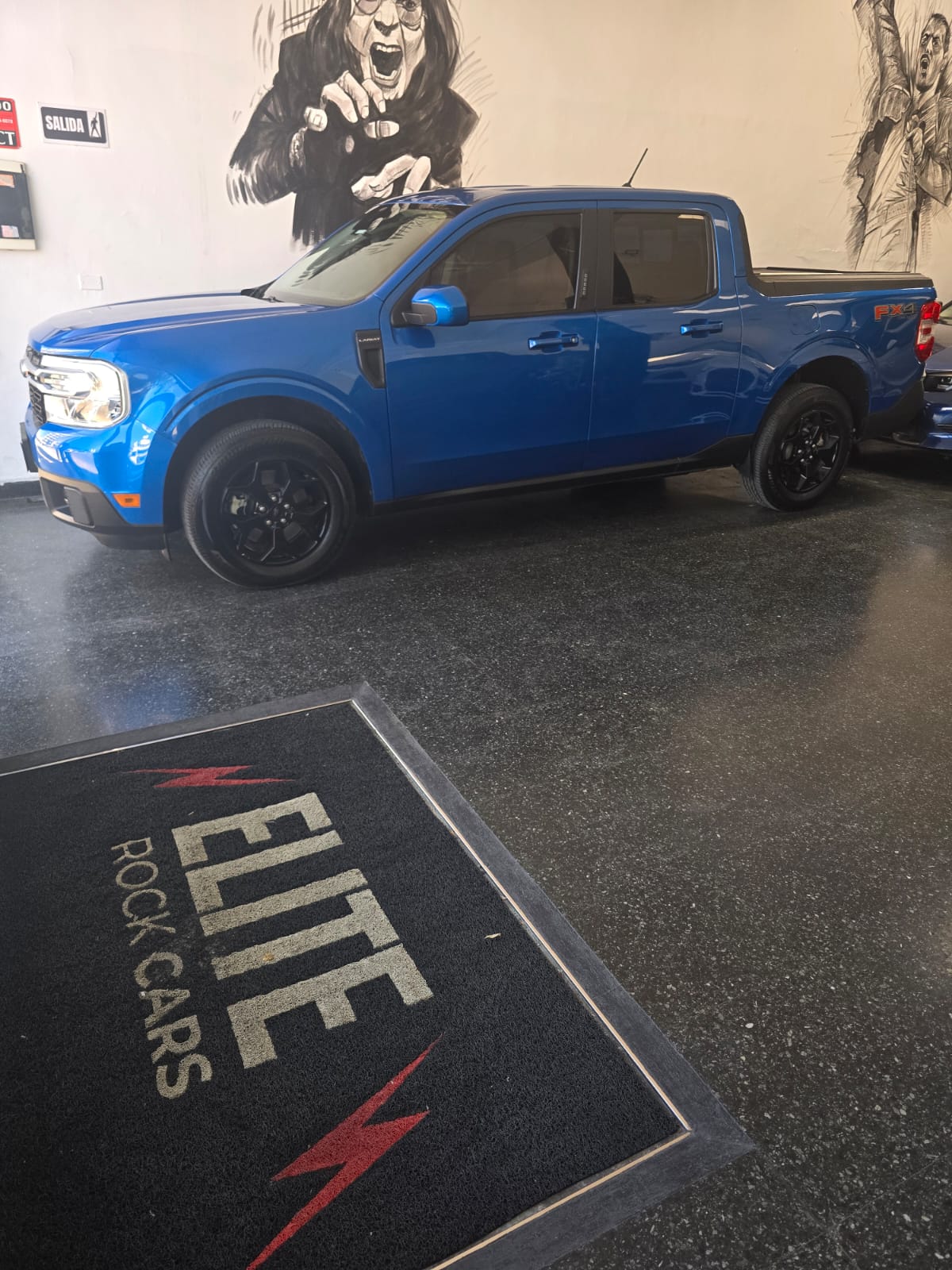 Mira esta publicación de Ford Maverick 2022 en Motordil