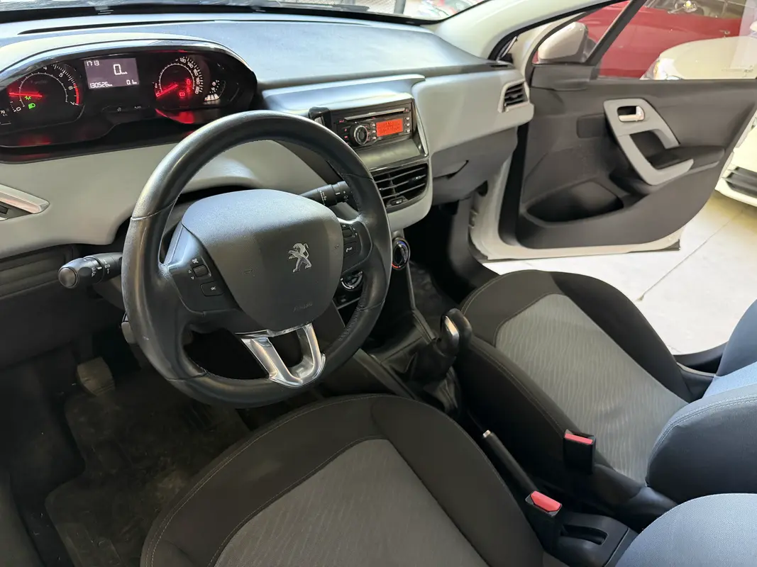 Mirá esta publicación de Peugeot 208