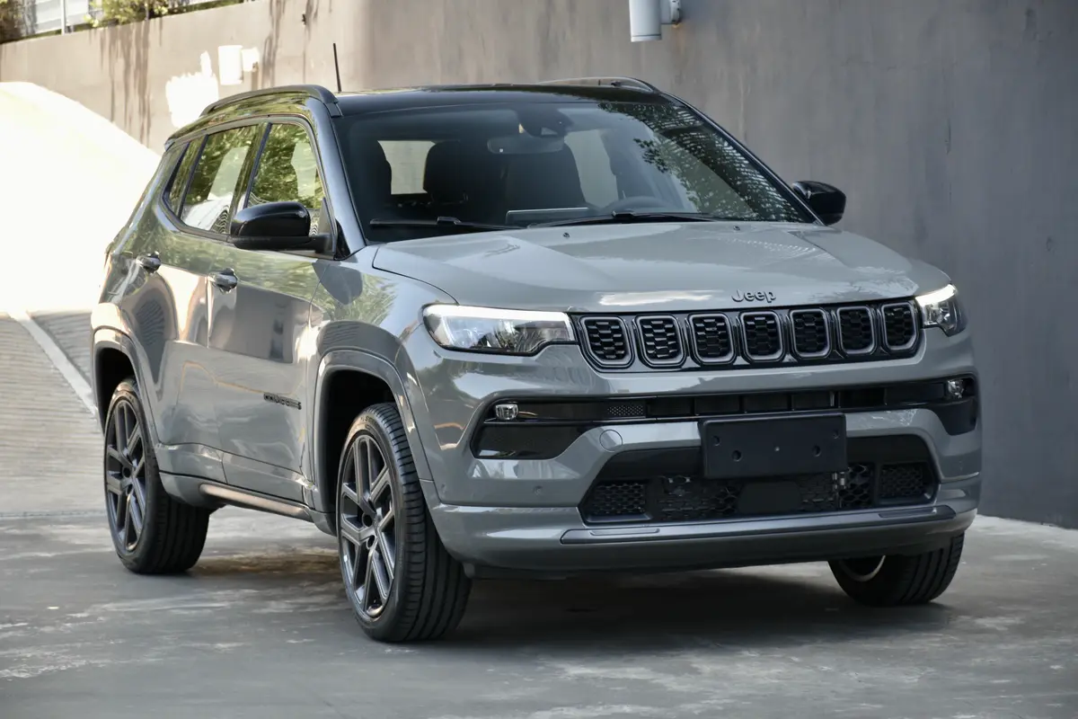 Mira esta publicación de Jeep Compass 2026 en Motordil