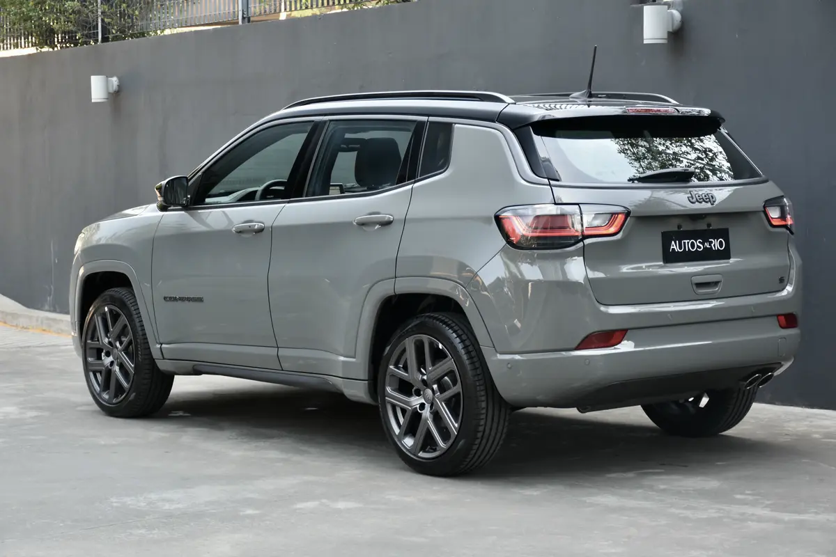 Mira esta publicación de Jeep Compass 2026 en Motordil