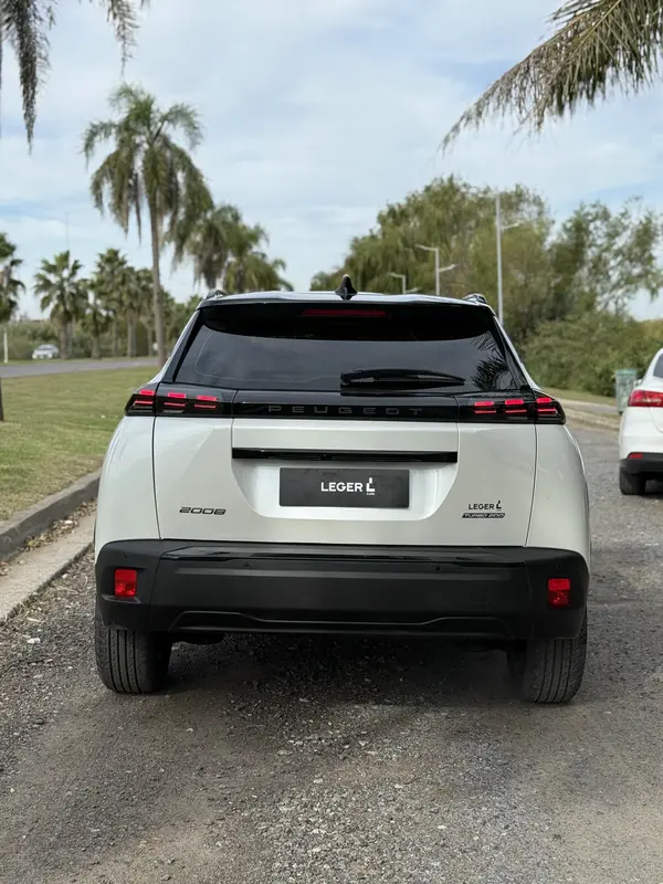 Mira esta publicación de Peugeot 2008 2026 en Motordil