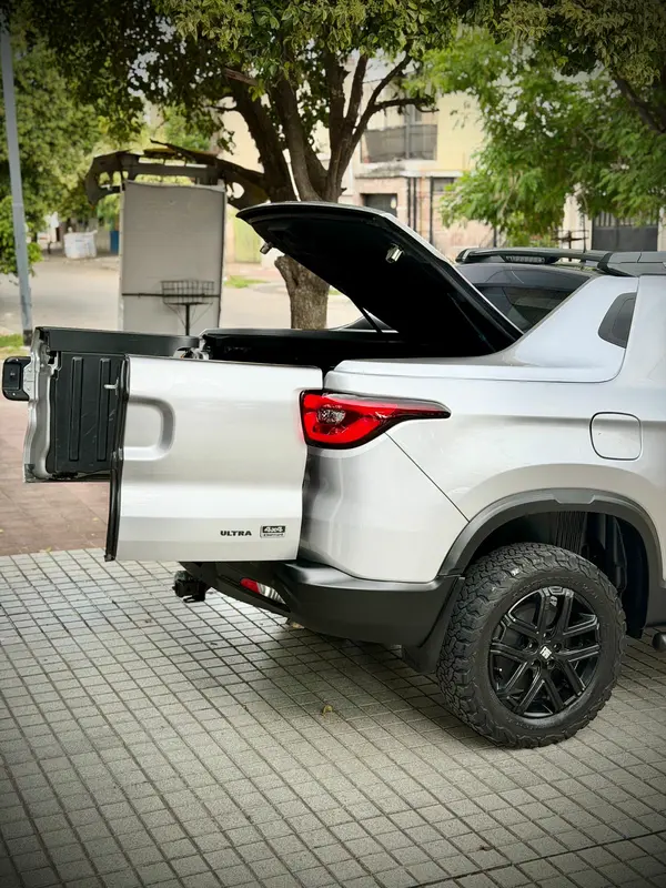 Mira esta publicación de Fiat Toro 2022 en Motordil