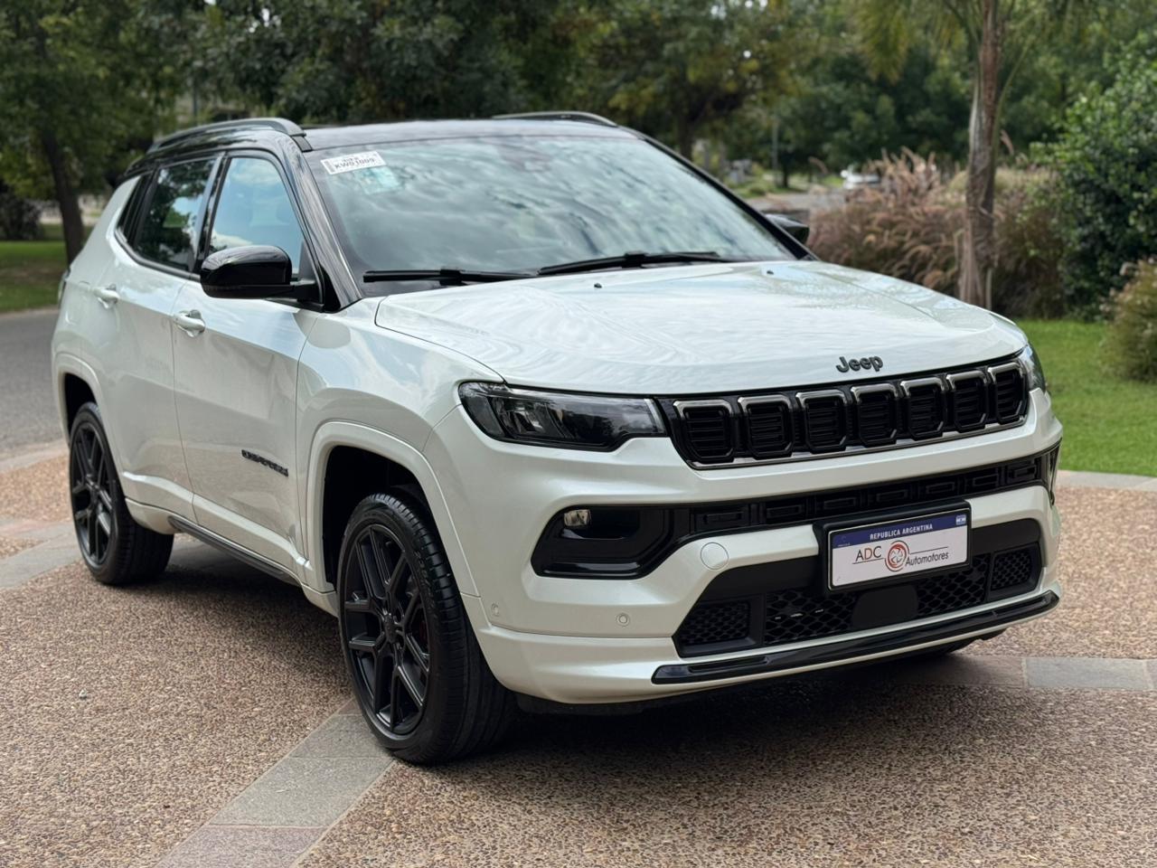 Mirá esta publicación de Jeep Compass