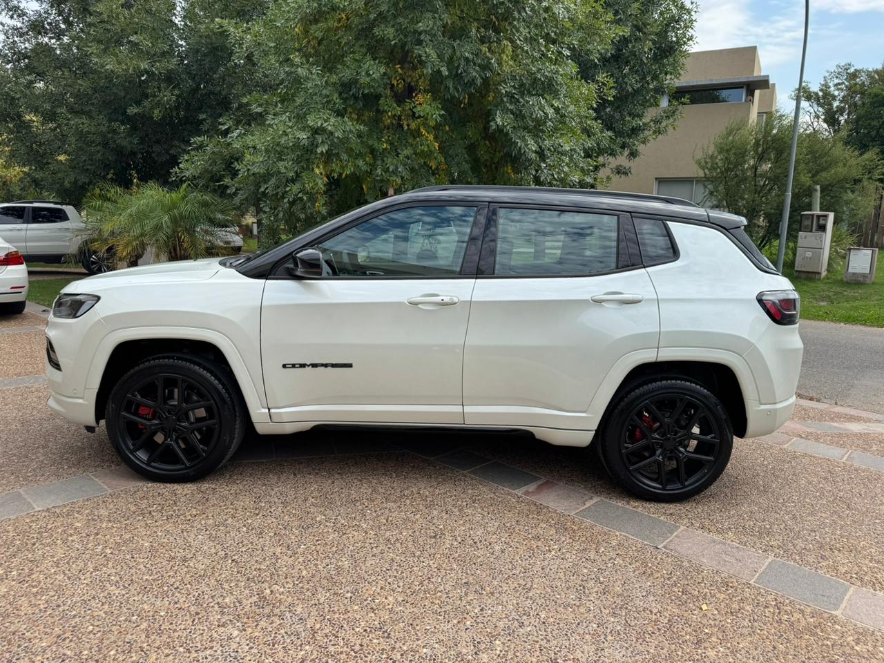 Mira esta publicación de Jeep Compass 2026 en Motordil