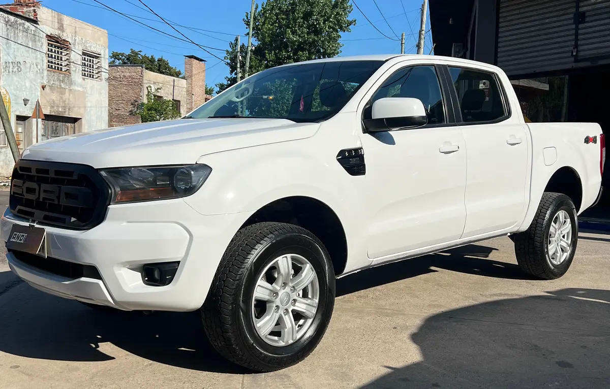Mira esta publicación de Ford Ranger 2022 en Motordil