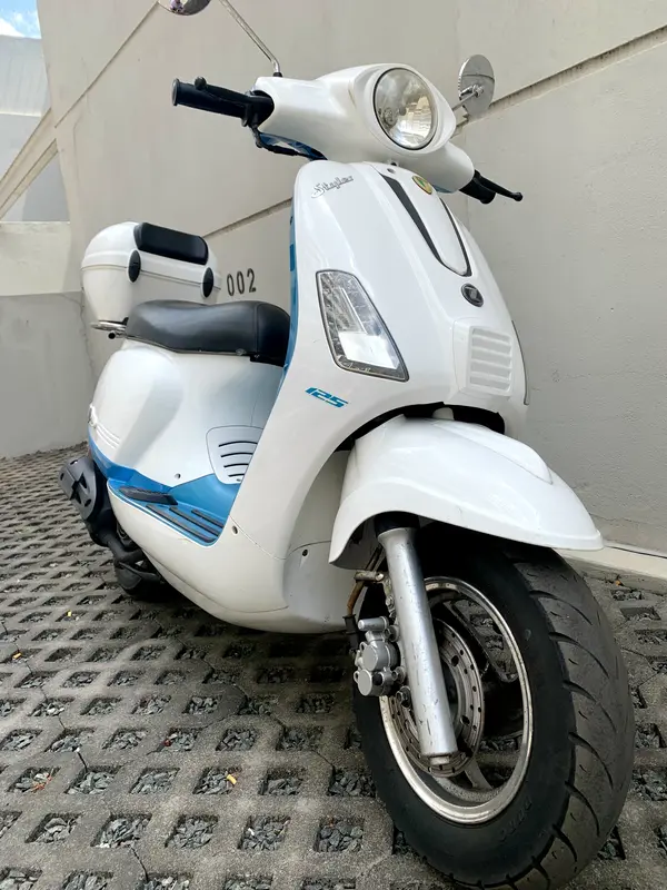 Mira esta publicación de Zanella Motos 125 Exclusive 2014 en Motordil