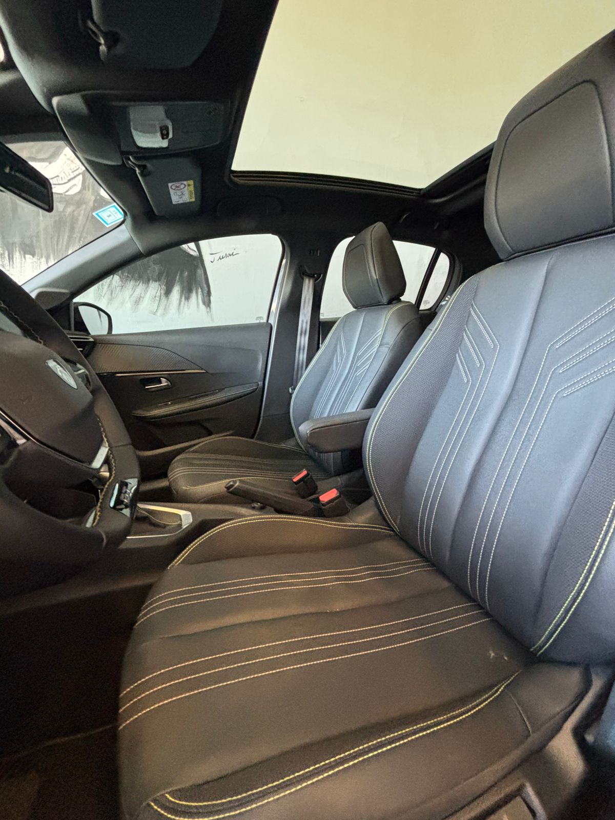 Mirá esta publicación de Peugeot 208