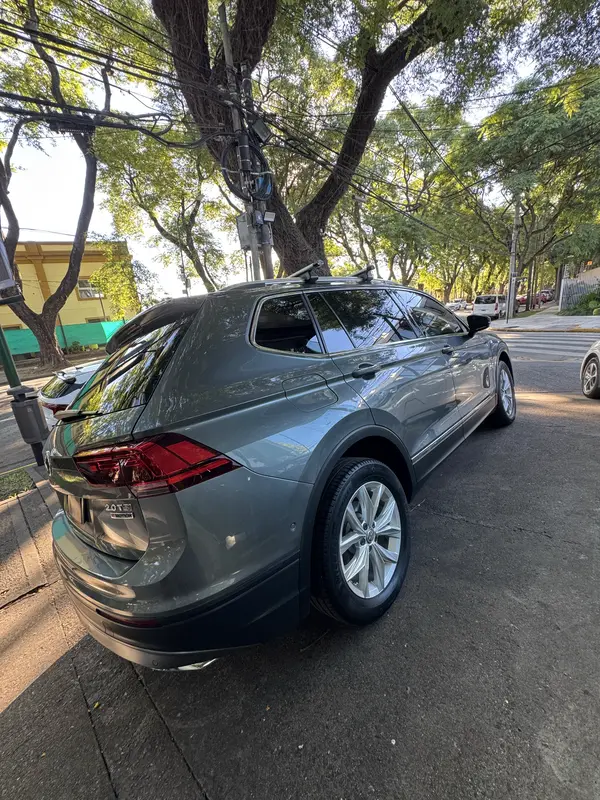 Mira esta publicación de Volkswagen Tiguan Allspace 2018 en Motordil