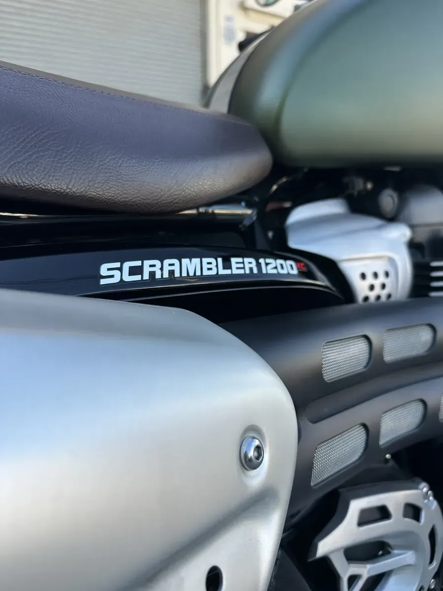 Mira esta publicación de Triumph 1200 XC 2021 en Motordil