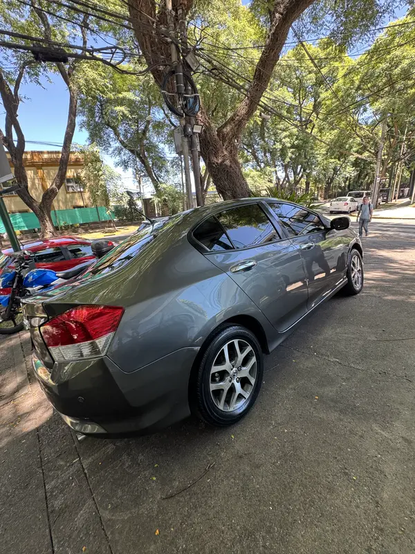 Mirá esta publicación de Honda City